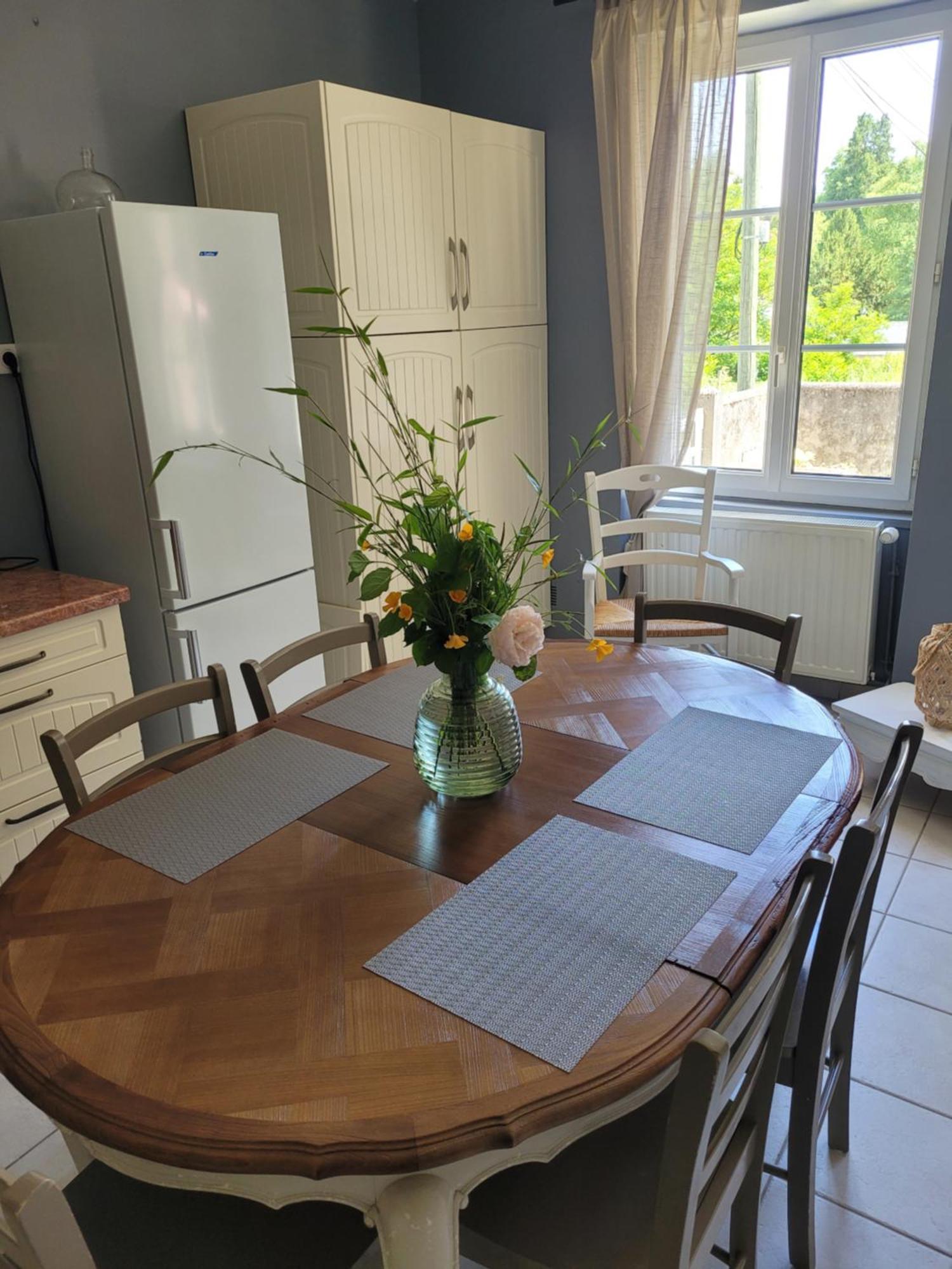 La Maison Aux Iris Poce-sur-Cisse ภายนอก รูปภาพ